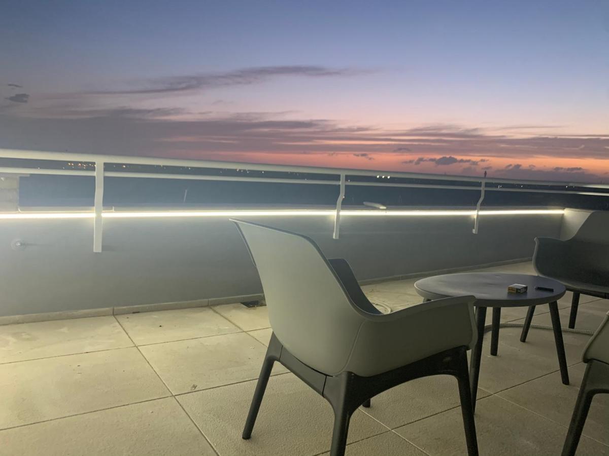 شقة Penthouse Aureliana Attico Con Piscina A Roma المظهر الخارجي الصورة