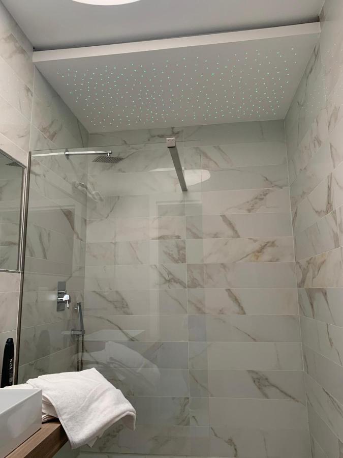 شقة Penthouse Aureliana Attico Con Piscina A Roma المظهر الخارجي الصورة