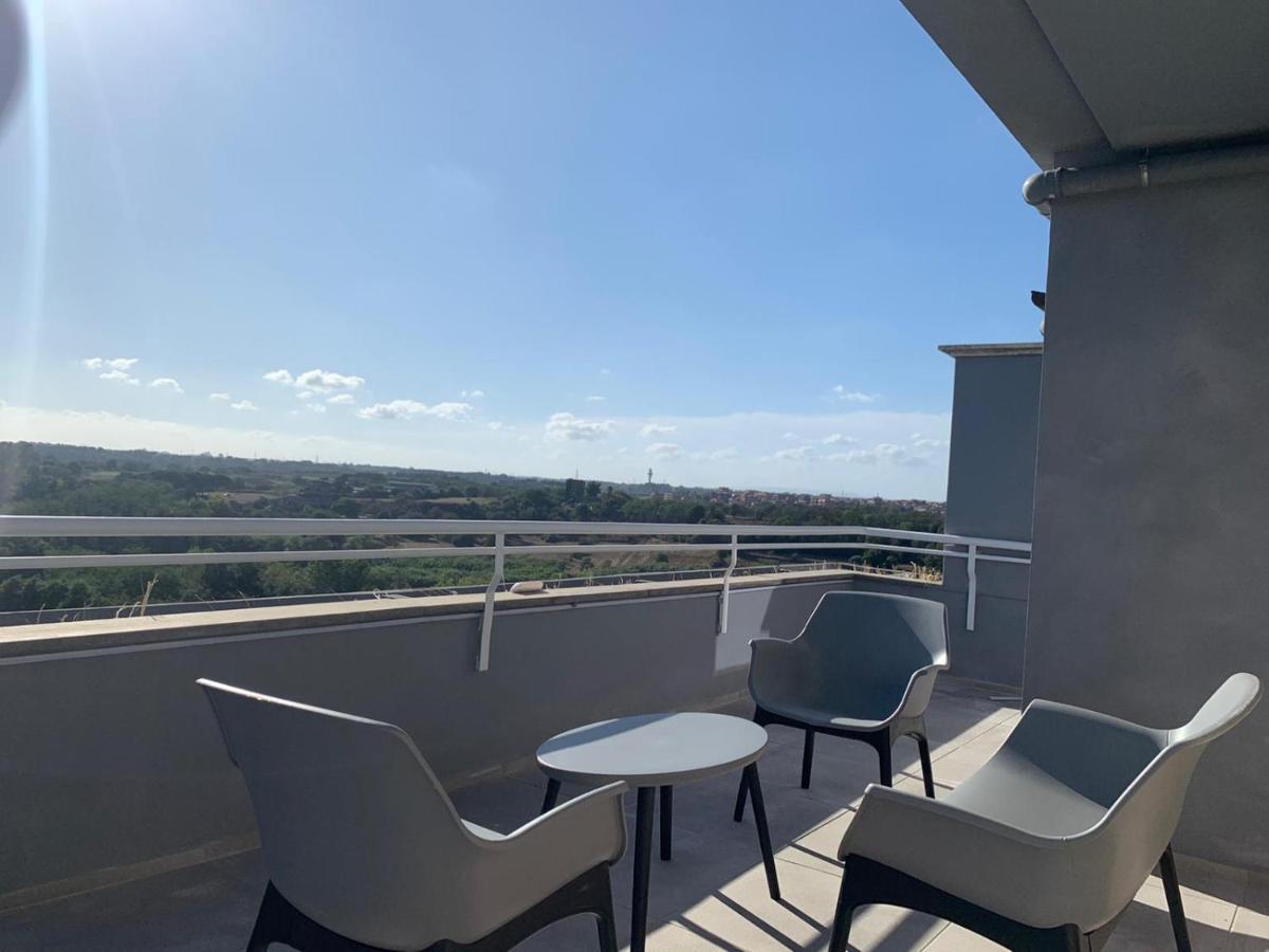 شقة Penthouse Aureliana Attico Con Piscina A Roma المظهر الخارجي الصورة